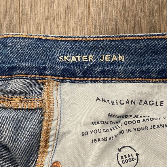 American Eagle High Waist Skater Jeans - Picture 5 of 10